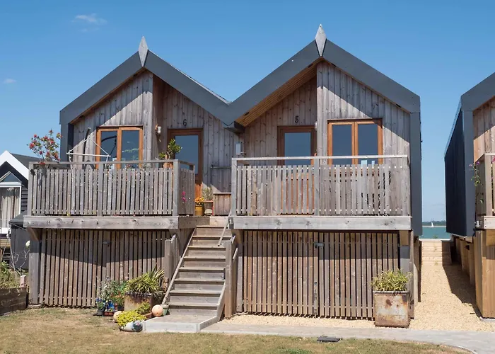 Little Tern, Beachside Chalet 6, Access To Beach